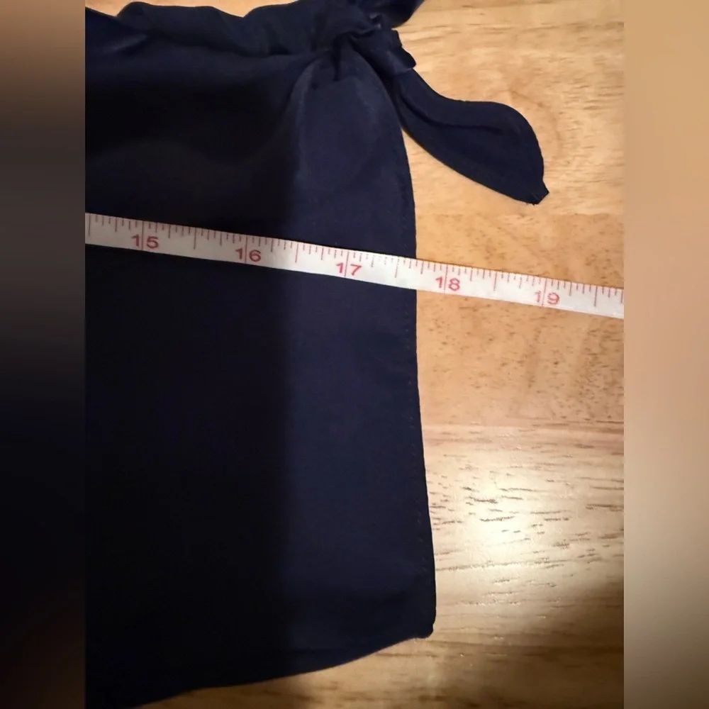 Lilly Pulitzer NWT Navy & Gold Embroidery Stitching with Pink label Size Medium - Picture 12 of 15